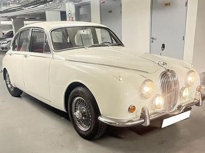 Occasion Jaguar MK II 120 ch (88 kW) 1968 Blanc Berline