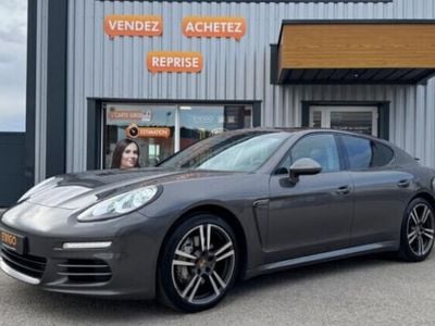 Porsche Panamera 4S