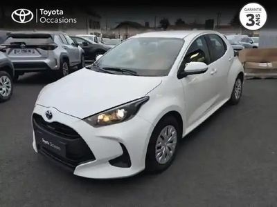 Blanc Occasion 2022 Toyota Yaris Hybrid Business Edition Berline | 17 990 € (Prix juste)