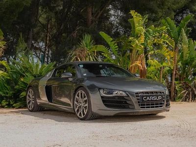 Gris Occasion 2009 Audi R8 Coupé Sport Coupé | 84 000 € (Prix assez cher)