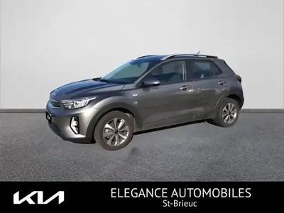 Gris Occasion 2024 Kia Stonic Active SUV | 19 280 € (Prix juste)