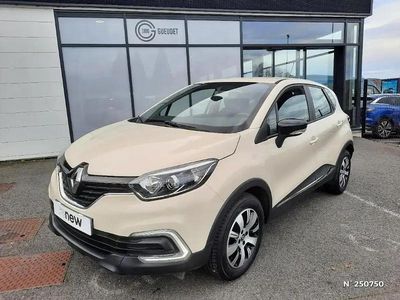 Beige Occasion 2019 Renault Captur Zen SUV | 16 950 € (Prix cher)