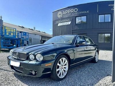 Occasion Jaguar XJ6 Sovereign 207 ch (152 kW) 2009 Vert Berline