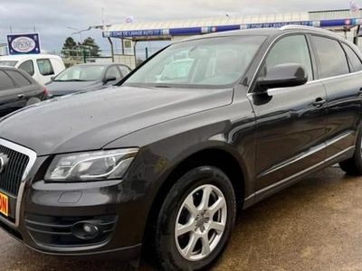 Noir Occasion 2009 Audi Q5 Business SUV | 14 300 € (Prix assez cher)