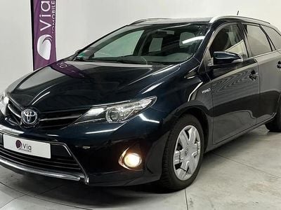 Toyota Auris Hybrid