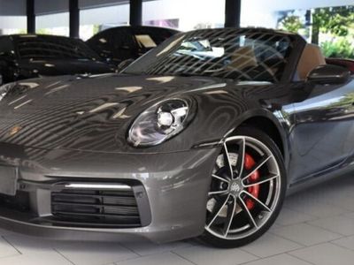 Porsche 911 Carrera
