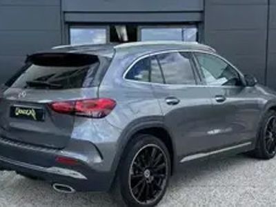 Mercedes GLA220