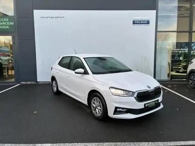 Blanc cristal spéciale Occasion 2023 Skoda Fabia Ambition Berline | 15 790 € (Prix juste)