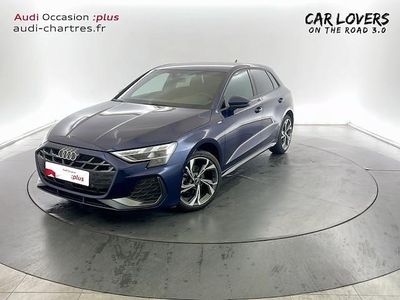 Bleu navarre métallisé Occasion 2025 Audi A3 S-Line Berline | 31 990 € (Prix juste)