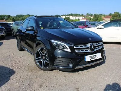 Mercedes GLA220