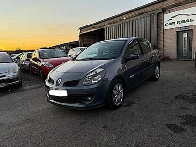 Bleu Occasion 2007 Renault Clio III Rip Curl Berline | 3 499 € (Prix juste)