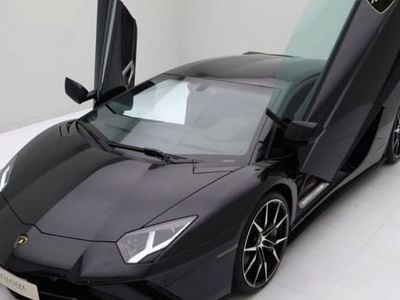 Occasion 2017 Lamborghini Aventador Coupé | 354 900 €