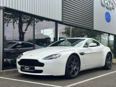 Blanc Occasion 2007 Aston Martin V8 Vantage Coupé | 62 990 € (Prix cher)