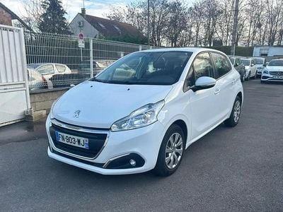 Occasion Peugeot 208 Active 102 ch (75 kW) 2020 Gris Citadine