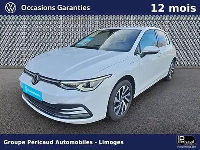 Blanc Occasion 2023 VW Golf VIII Style Berline | 29 990 € (Prix juste)