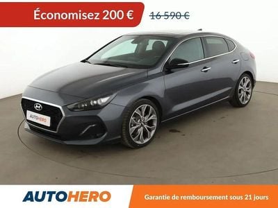 Gris Occasion 2018 Hyundai i30 Berline | 16 390 € (Super prix)