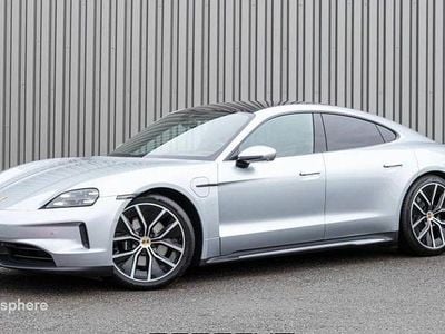 Gris Occasion 2025 Porsche Taycan Performance Package Berline | 131 900 €