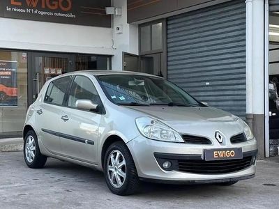 Beige Occasion 2007 Renault Clio II Berline | 3 990 € (Prix cher)
