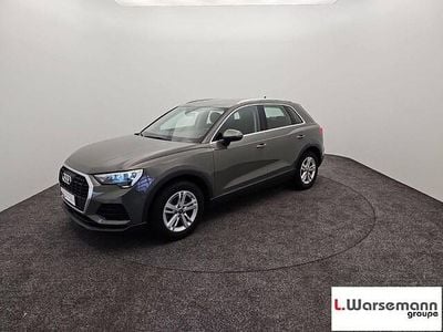 Gris chronos métallisé Occasion 2019 Audi Q3 Design SUV | 23 900 € (Prix assez cher)