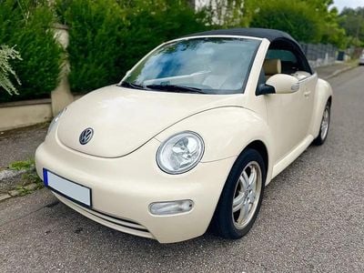 Beige Occasion 2004 VW Beetle Cabriolet | 7 999 €
