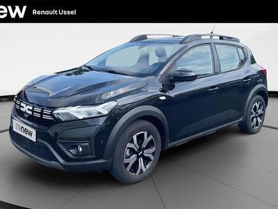 Noir Occasion 2024 Dacia Sandero Expression Citadine | 15 480 € (Prix juste)