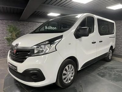 Blanc Occasion 2016 Renault Trafic Life Monospace | 20 990 € (Prix cher)