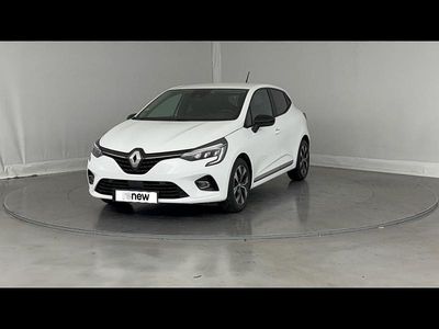 Blanc Occasion 2022 Renault Clio V Evolution Citadine | 15 990 € (Prix juste)