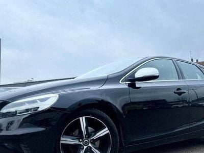 Occasion 2017 Volvo V40 R-Design Break | 9 990 € (Prix juste)