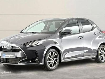 Occasion Toyota Yaris Design 69 ch (50 kW) 2024 Gris Berline