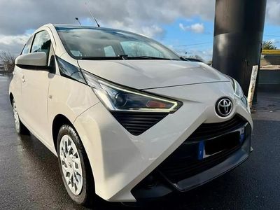 Occasion Toyota Aygo X-play 69 ch (50 kW) 2020 Blanc Citadine
