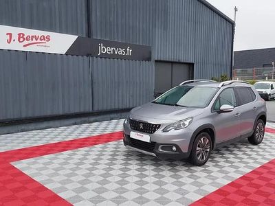 Gris Occasion 2019 Peugeot 2008 Allure SUV | 17 990 € (Prix cher)