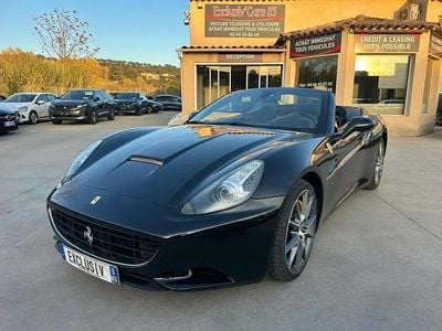 Noir Occasion 2010 Ferrari California Cabriolet | 104 900 €