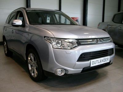 Occasion Mitsubishi Outlander Intense 150 ch (110 kW) 2014 Gris SUV