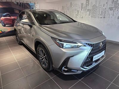 Lexus NX450h+