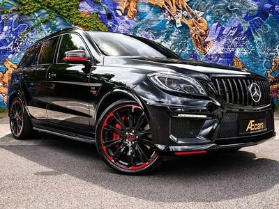 Noir Occasion 2013 Mercedes ML63 AMG AMG SUV | 54 950 €