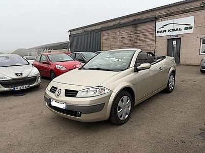 Occasion Renault Mégane II Privilege 137 ch (100 kW) 2004 Beige Cabriolet