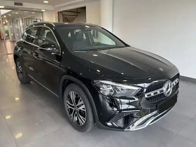 Mercedes GLA200