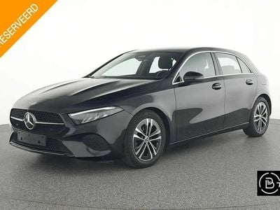 Noir Occasion 2024 Mercedes A180 Business Citadine | 26 990 € (Bon prix)