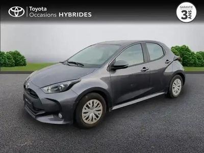 Occasion Toyota Yaris Hybrid Business Edition 92 ch (67 kW) 2023 Gris atlas (m) Berline