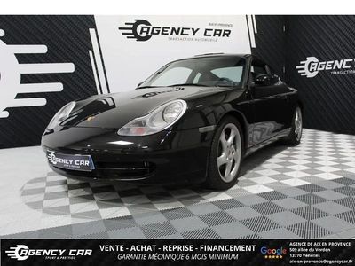 Noir Occasion 1998 Porsche 911 Carrera 4 Coupé | 37 990 € (Prix juste)
