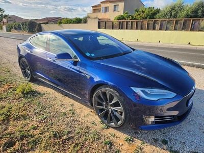 Bleu Occasion 2019 Tesla Model S Long Range AWD Citadine | 35 390 €