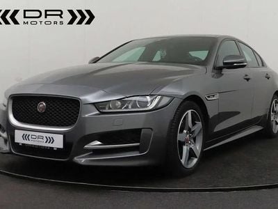 Beige Occasion 2017 Jaguar XE Berline | 14 995 € (Super prix)