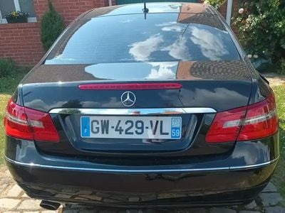 Mercedes E220
