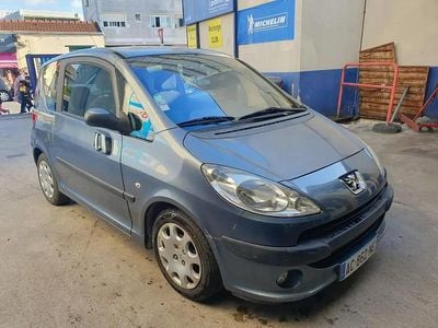 Gris Occasion 2006 Peugeot 1007 Monospace | 4 750 €