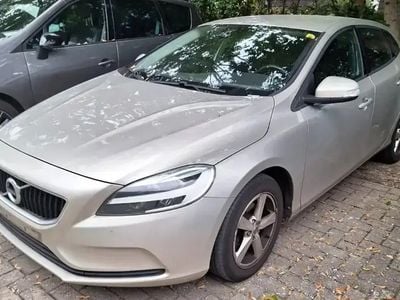 Occasion Volvo V40 Business Edition 120 ch (88 kW) 2018 Gris Break