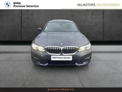 Gris Occasion 2019 BMW 320 Luxury Line Berline | 30 990 € (Prix cher)