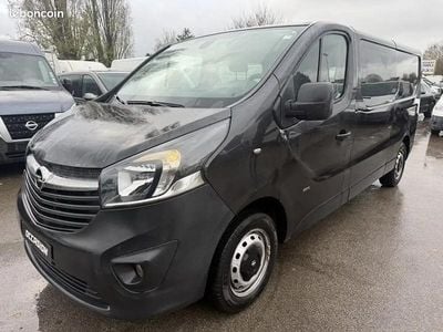 Noir Occasion 2016 Opel Vivaro Monospace | 14 990 €