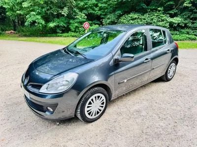 Renault Clio II