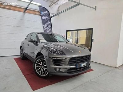 Gris Occasion 2017 Porsche Macan SUV | 32 990 € (Bon prix)