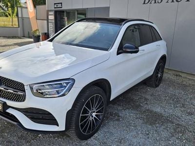 Mercedes GLC300e